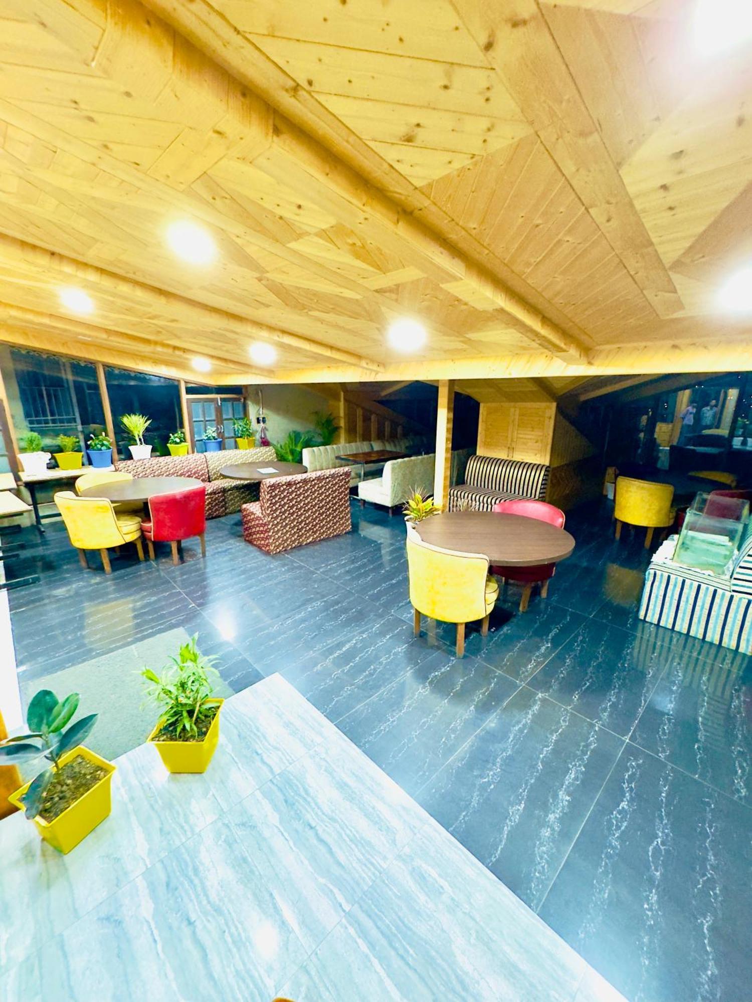 Hotel Apple Regency Shimla Extérieur photo