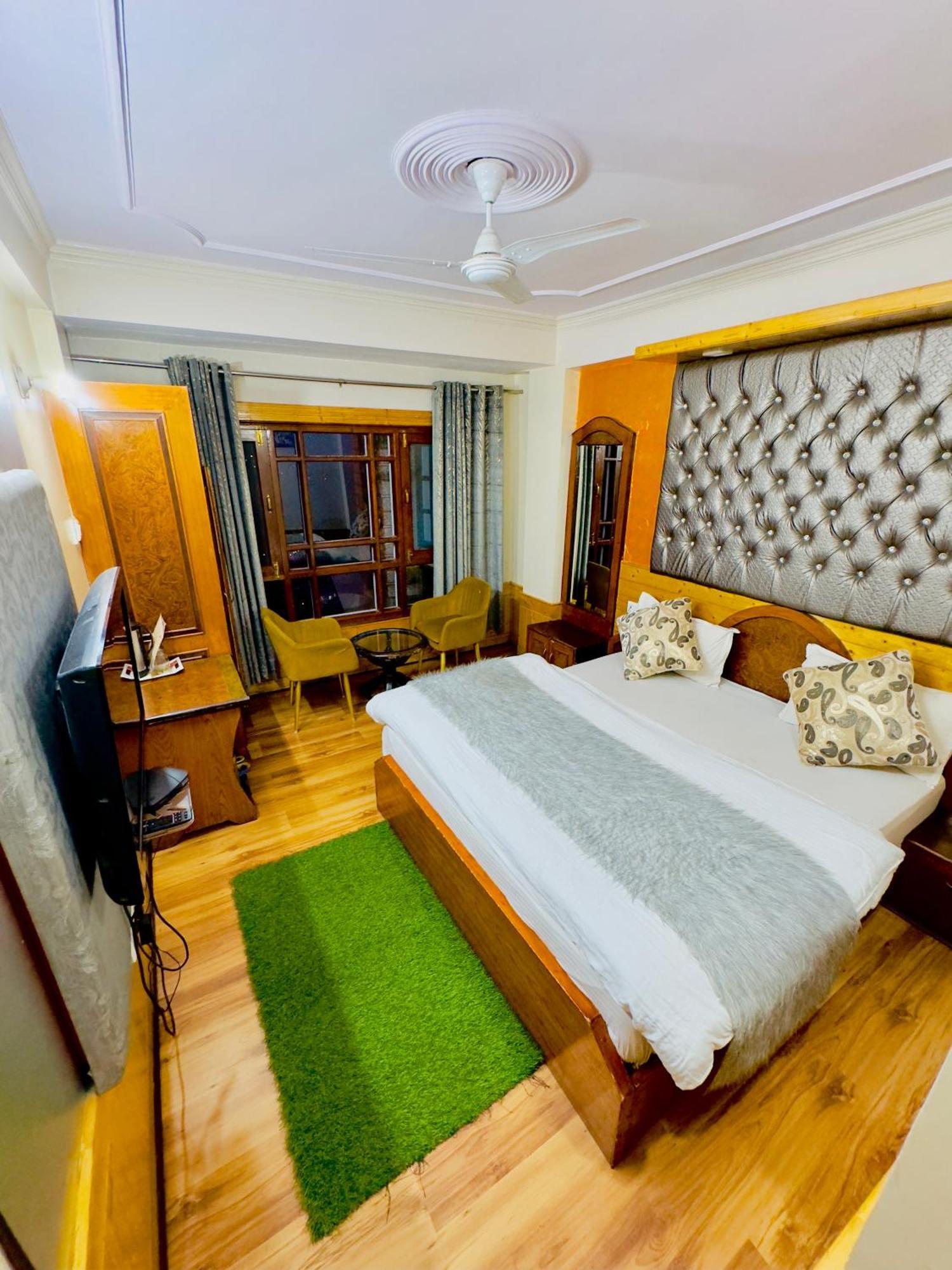 Hotel Apple Regency Shimla Extérieur photo