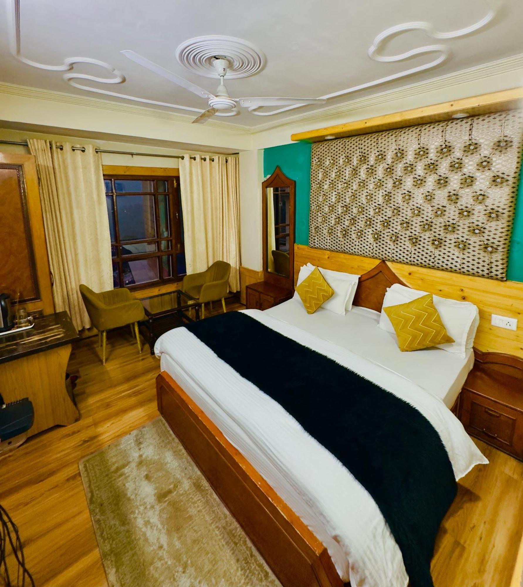 Hotel Apple Regency Shimla Extérieur photo